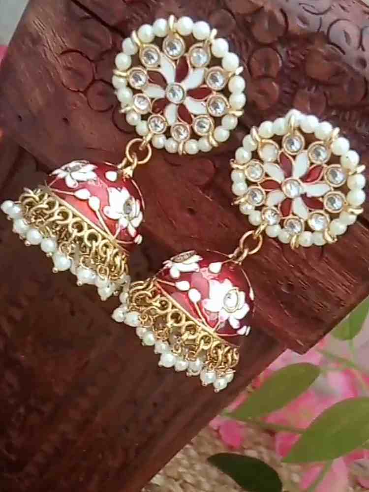 PRAJAKTA RED JHUMKAS